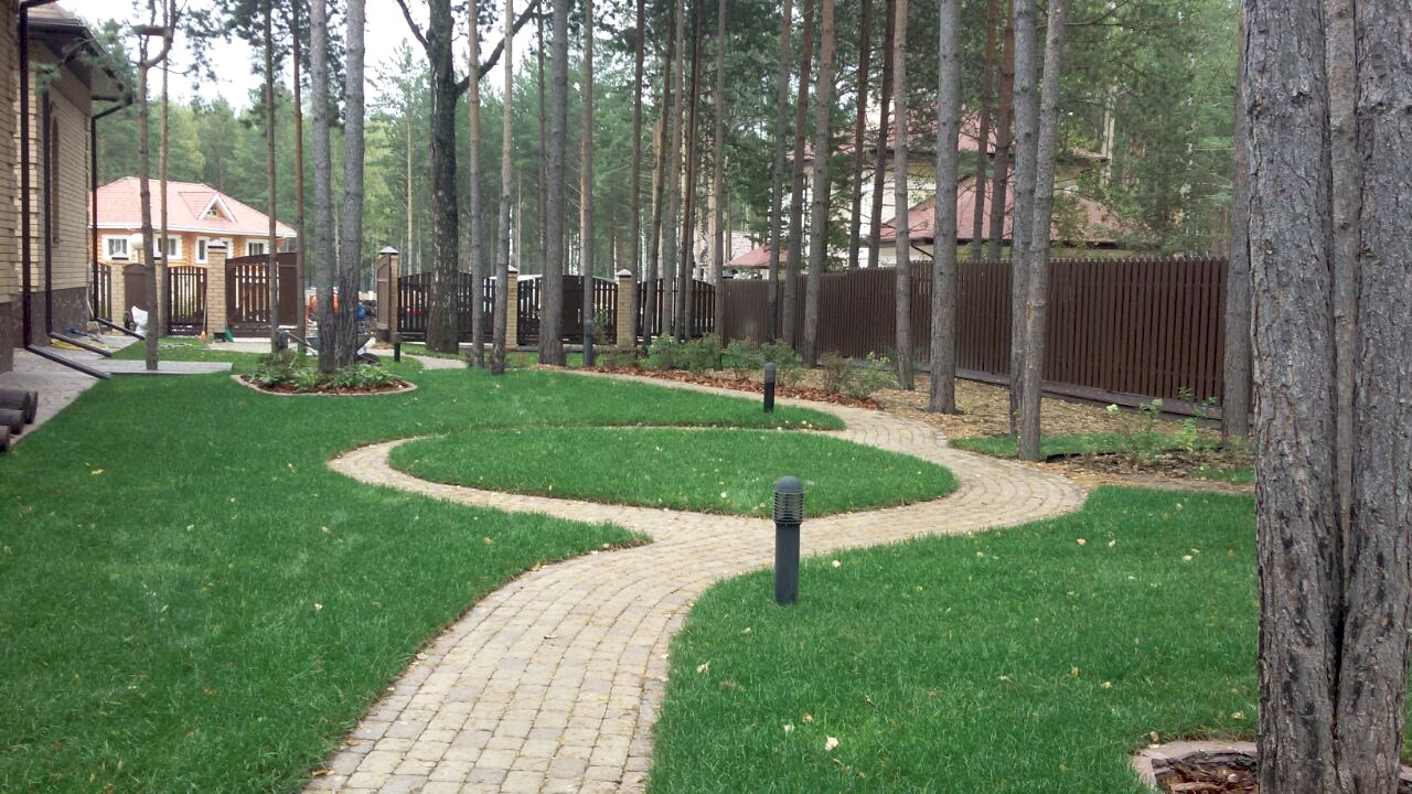 Виктория, ландшафтная студия, благоустройство частного дома (Алматы, 2018)