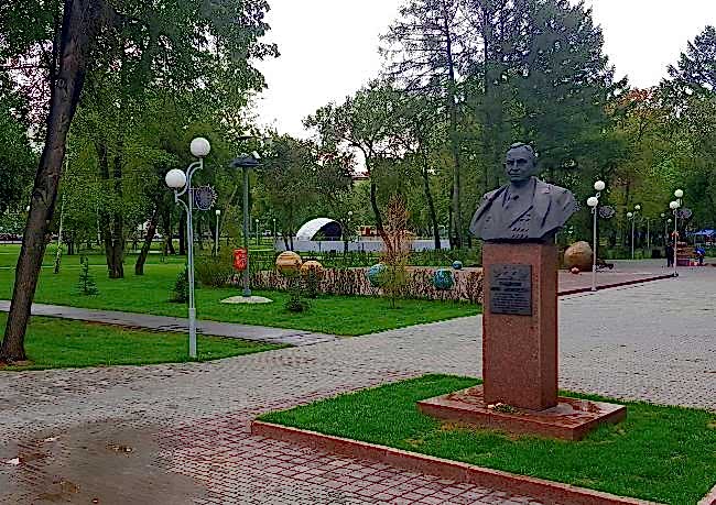 Озеленение детского парка имени В.В. терешковой в Астане