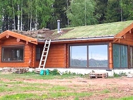 Создание живой кровли в банном комплексе