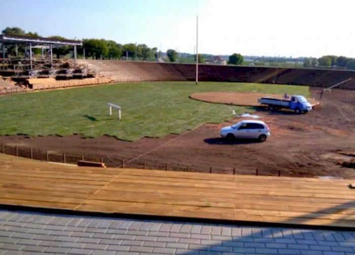 Поставка рулонного газона в Казахстан