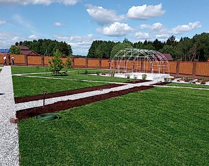 Озеленение частной территории в Алматы